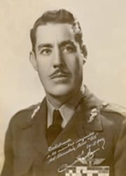 Portrait photograph of Colonel Antonio Cárdenas Rodríguez in military uniform.
